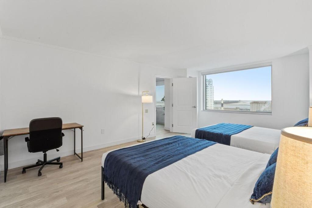 Beachfront 2Br 3Ba Condo By Cozysuites Atlantic City Exterior photo