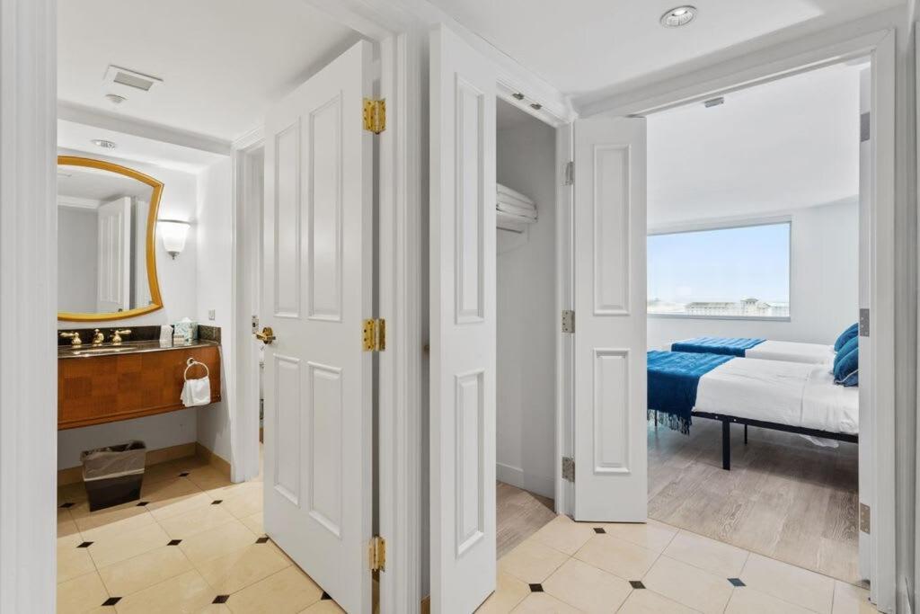 Beachfront 2Br 3Ba Condo By Cozysuites Atlantic City Exterior photo